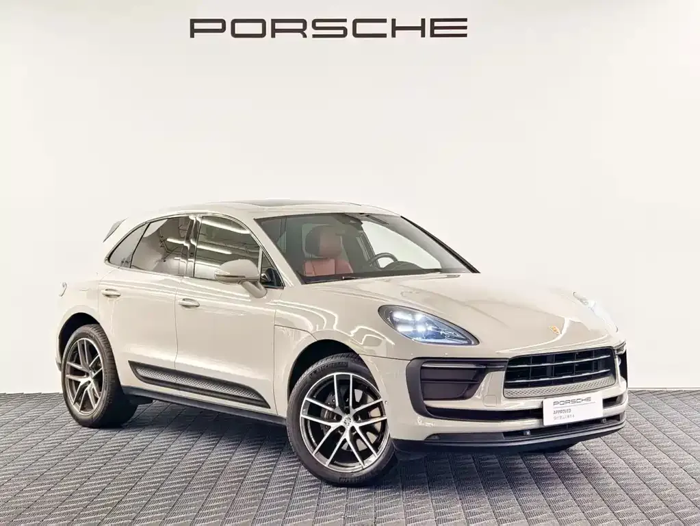 Porsche Macan — фото 8
