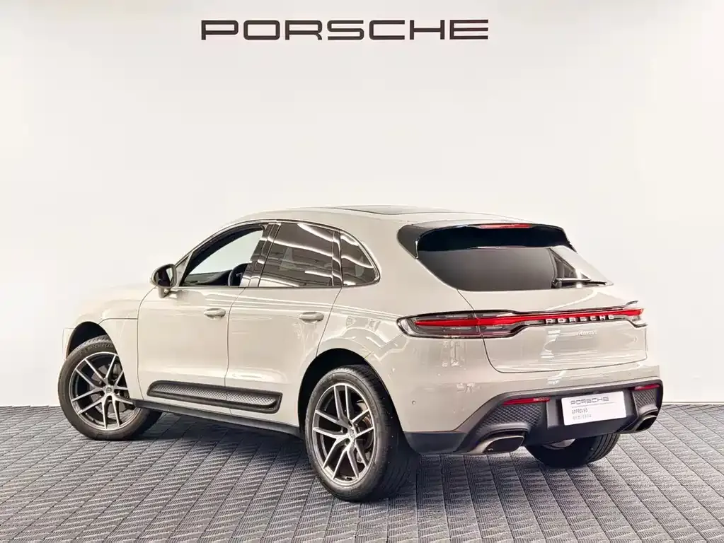 Porsche Macan — фото 7