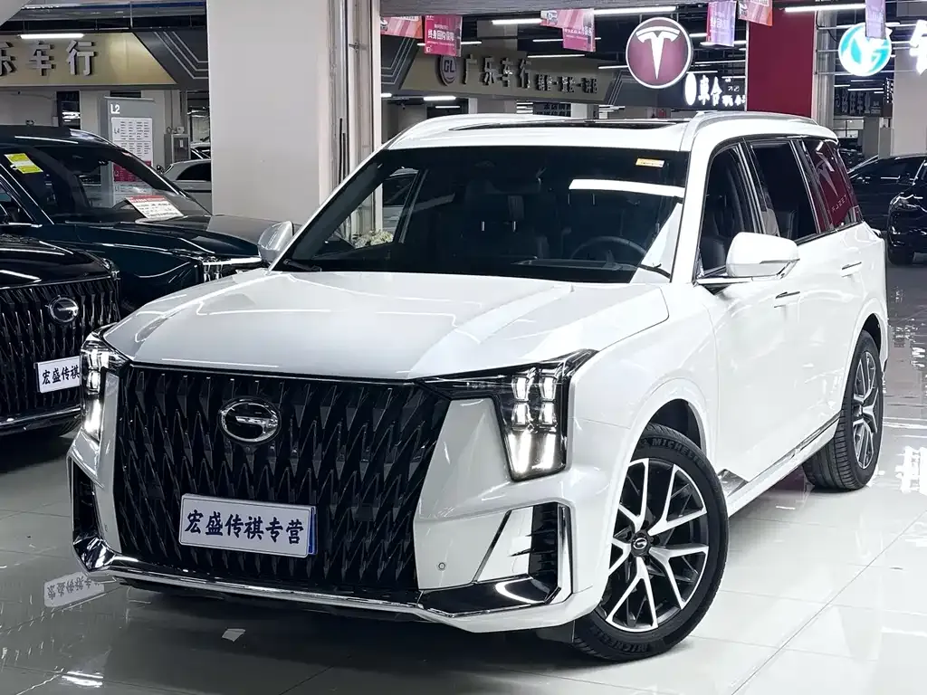 GAC Motor Trumpchi GS8 — фото 1