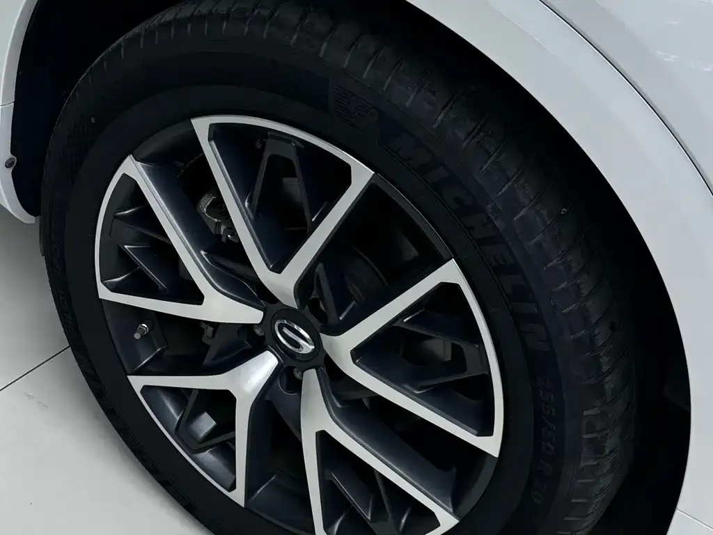 GAC Motor Trumpchi GS8 — фото 2