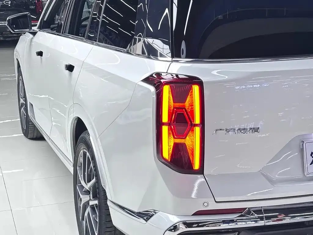 GAC Motor Trumpchi GS8 — фото 4