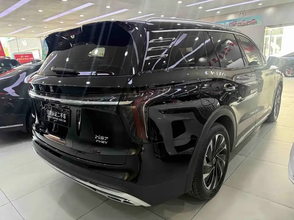 Hongqi HS7 PHEV — фото 6