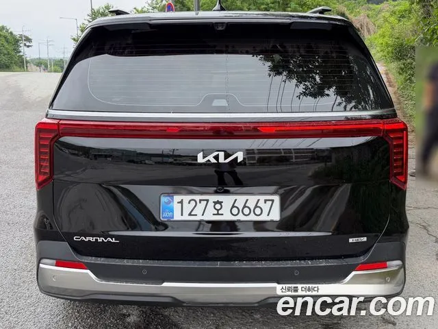 Kia Carnival — фото 3