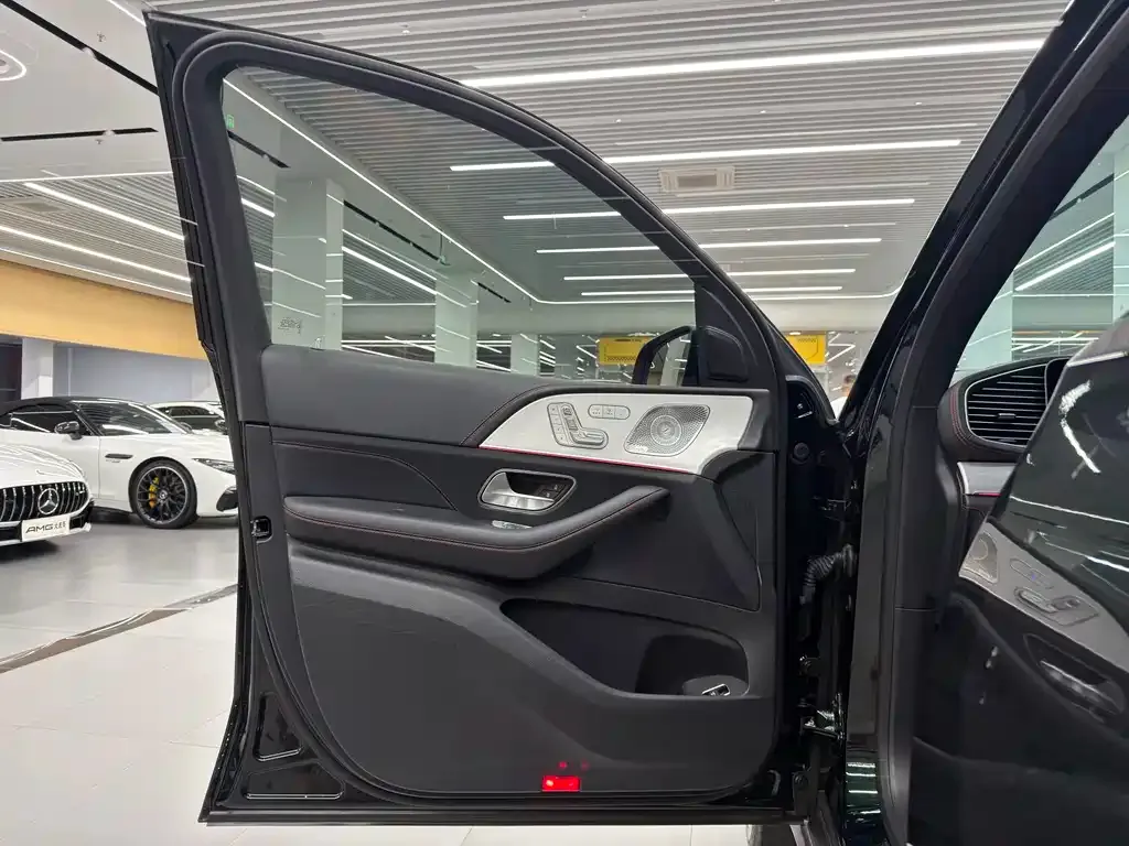 Mercedes-Benz GLE AMG — фото 3