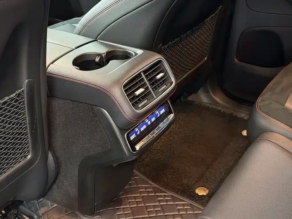 Mercedes-Benz GLE AMG — фото 9