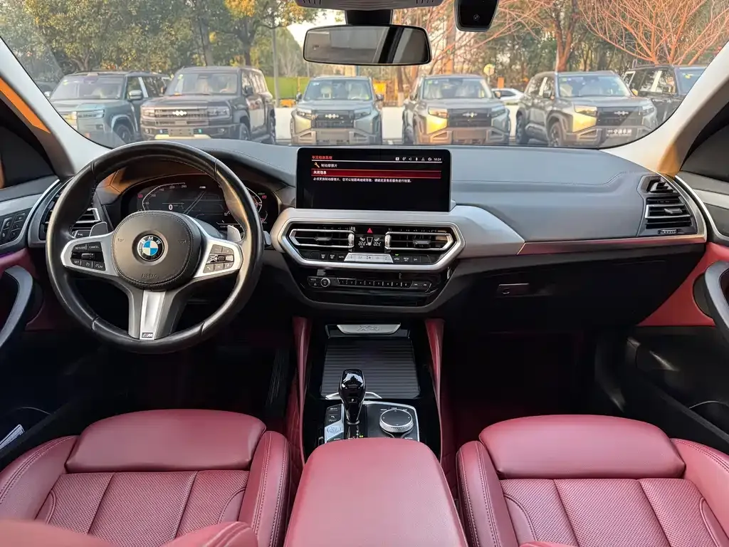 BMW X4 — фото 10