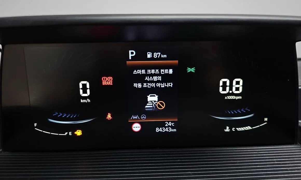 Hyundai Staria — фото 2