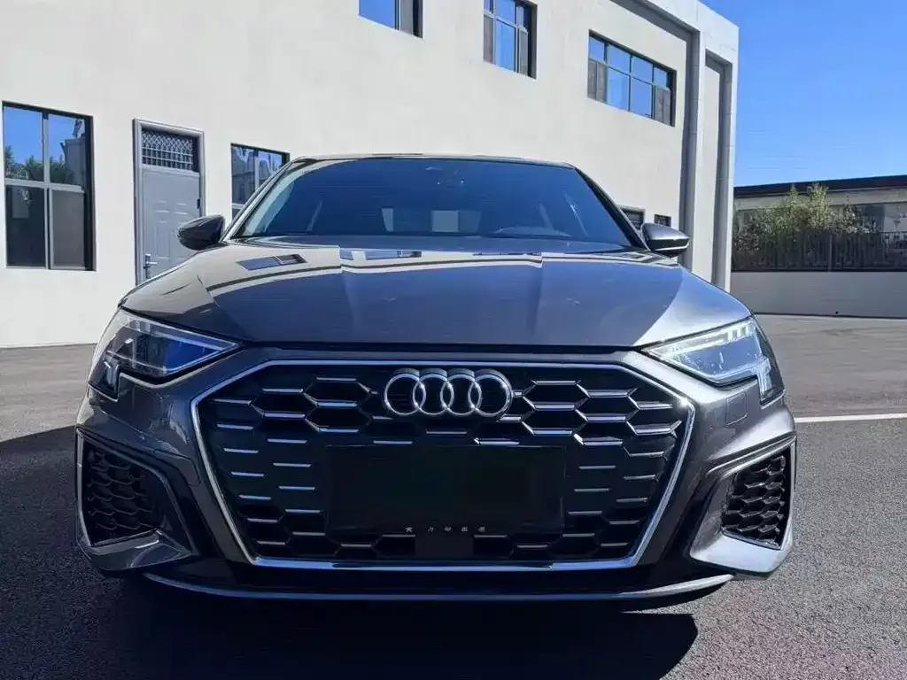 Audi A3 — фото 2