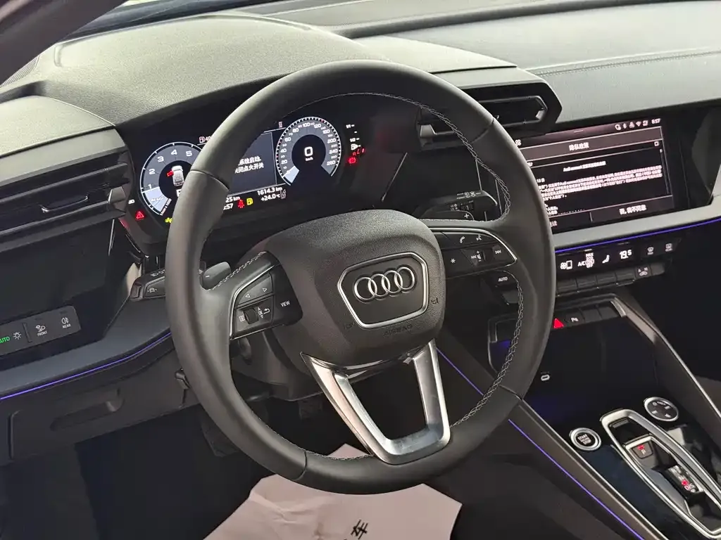 Audi A3 — фото 7