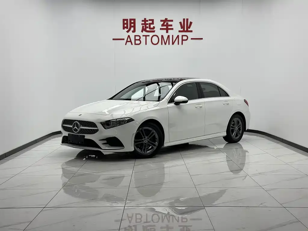 Mercedes-Benz A-Class — фото 1