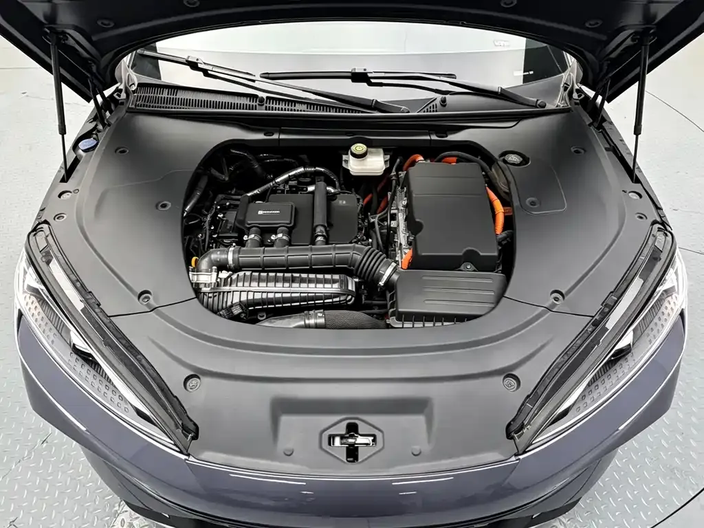 BYD Seal 07 DM-i — фото 6