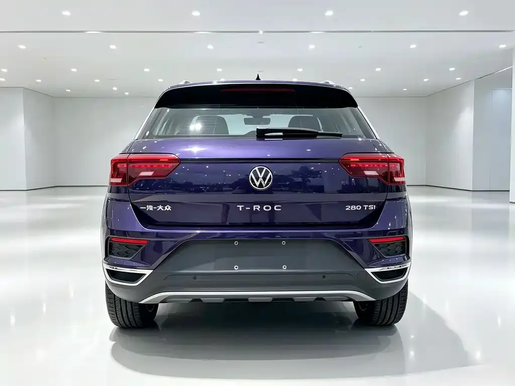 Volkswagen T-Roc — фото 2