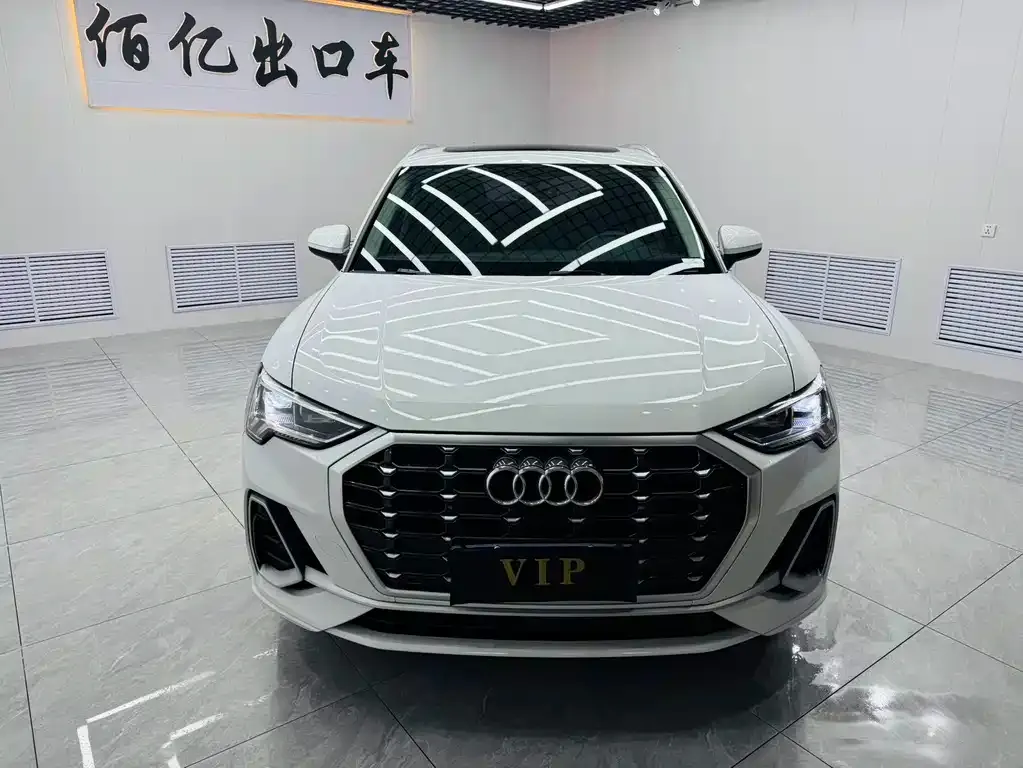 Audi Q3 — фото 5