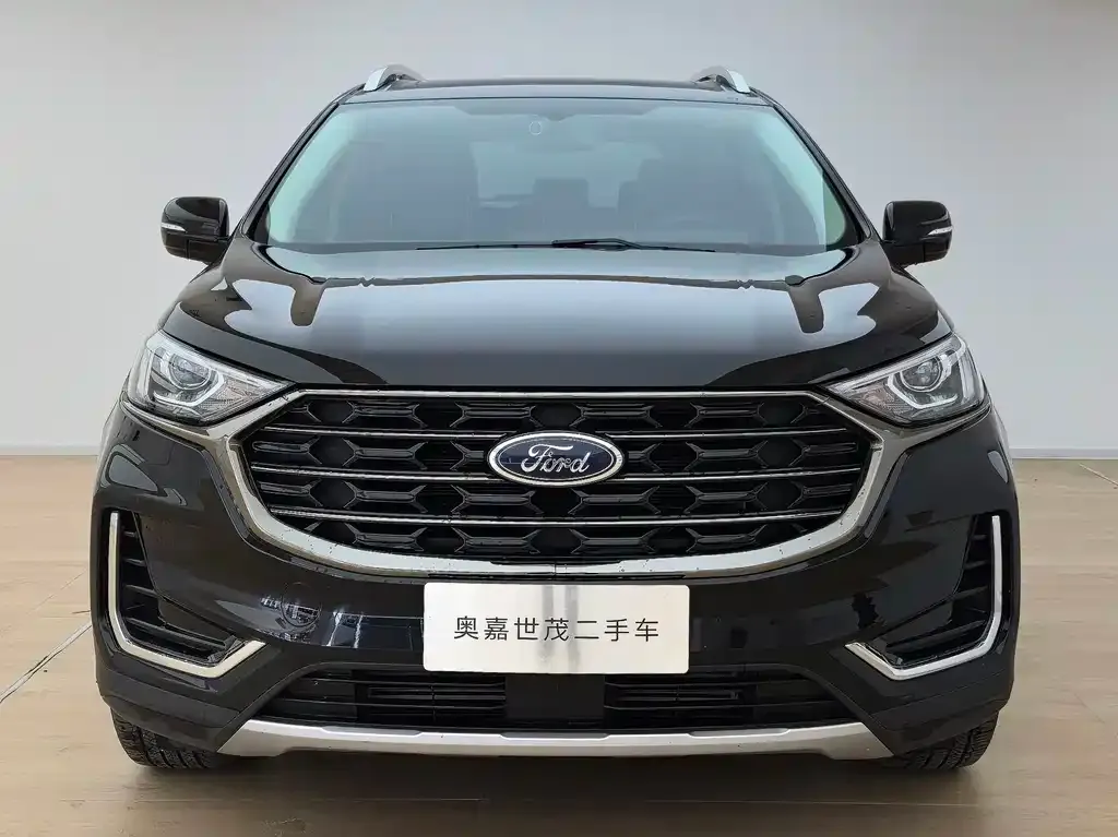 Ford Edge — фото 5