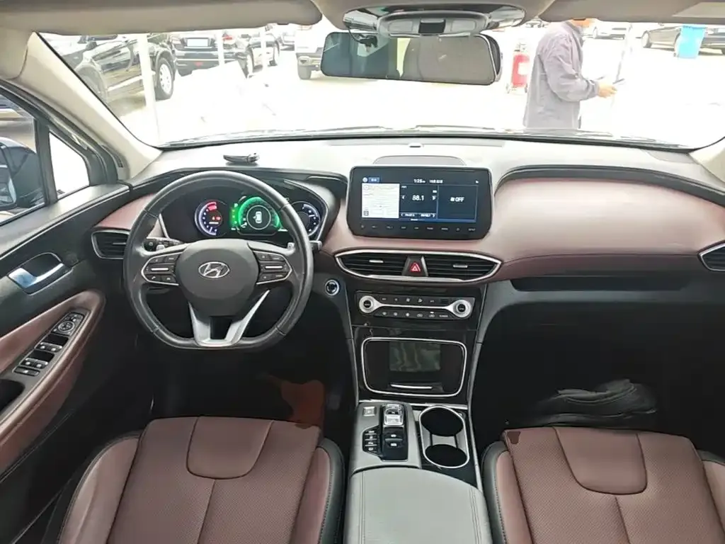Hyundai Santa Fe — фото 4