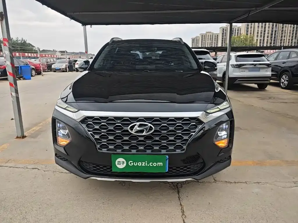 Hyundai Santa Fe — фото 7