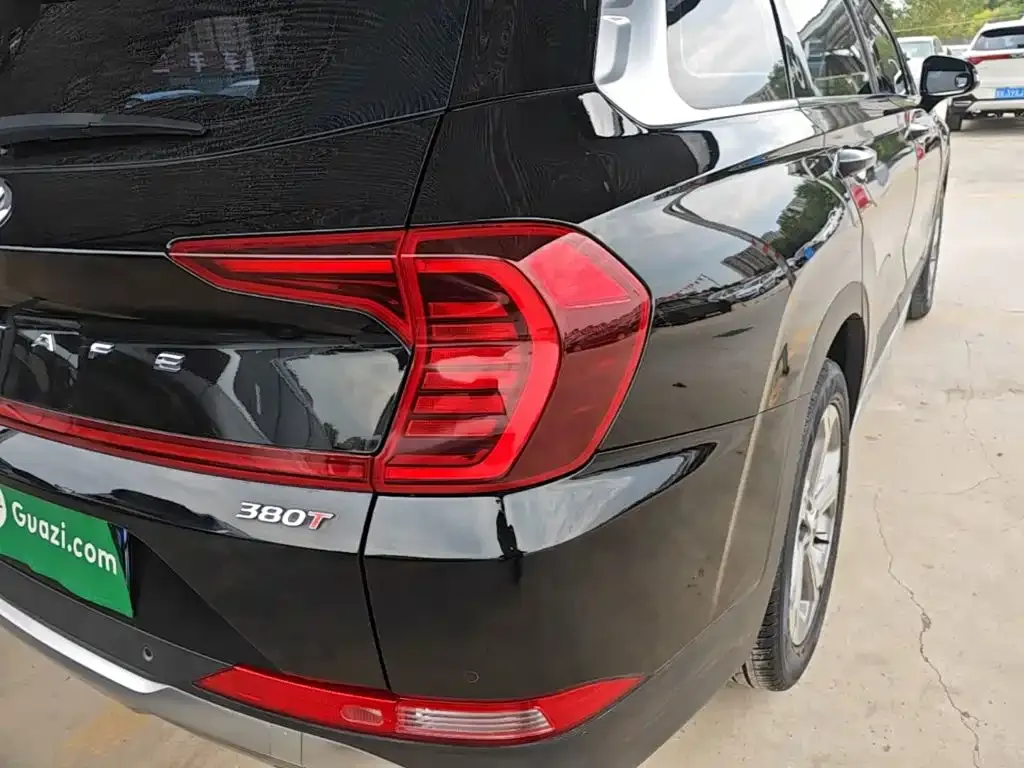 Hyundai Santa Fe — фото 9