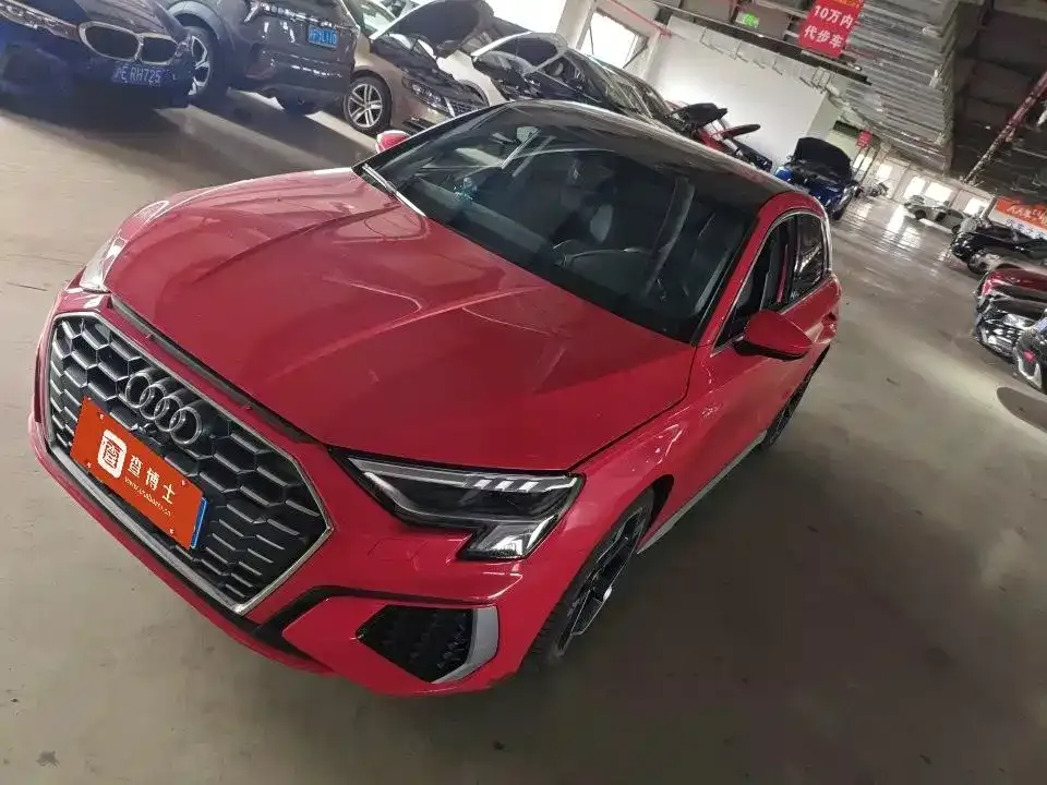 Audi A3 — фото 1