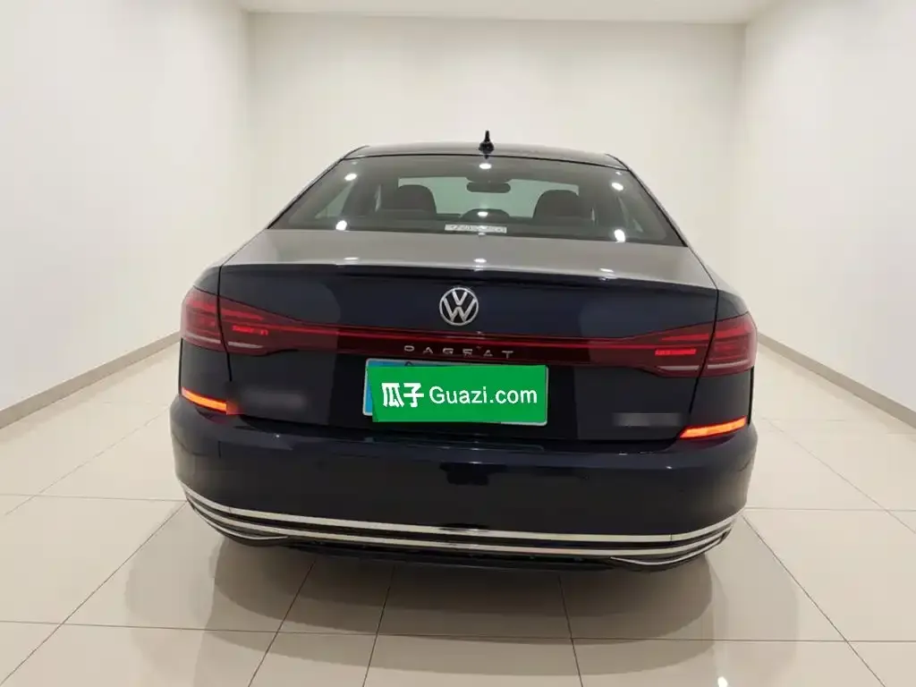 Volkswagen Passat — фото 9