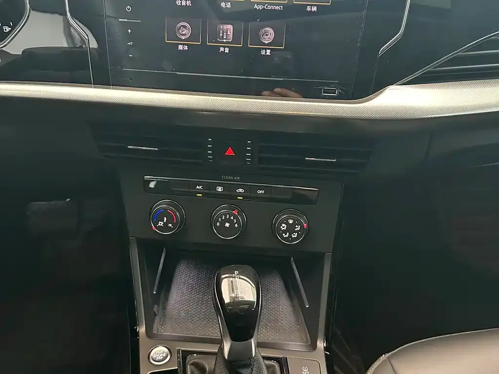 Volkswagen Passat — фото 10