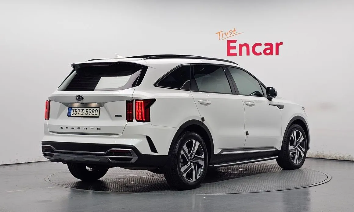 Kia Sorento — фото 4