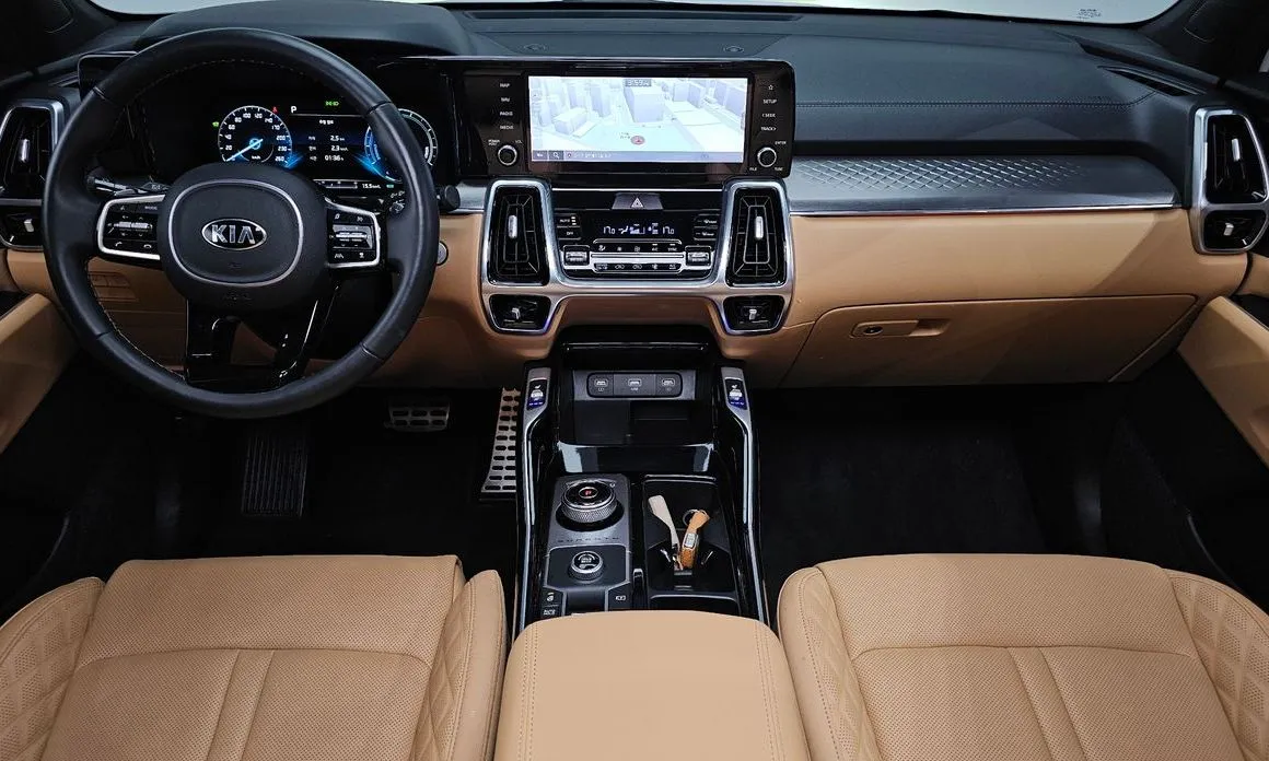 Kia Sorento — фото 8