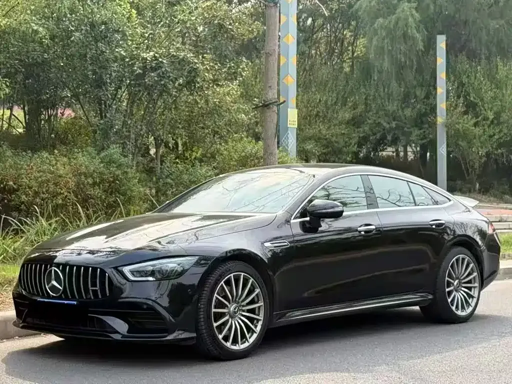 Mercedes-Benz AMG GT — фото 1