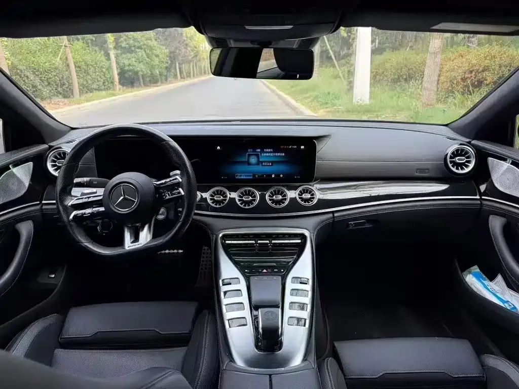 Mercedes-Benz AMG GT — фото 9