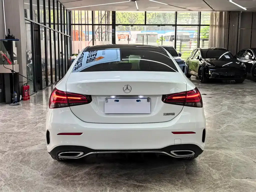 Mercedes-Benz A-Class — фото 10