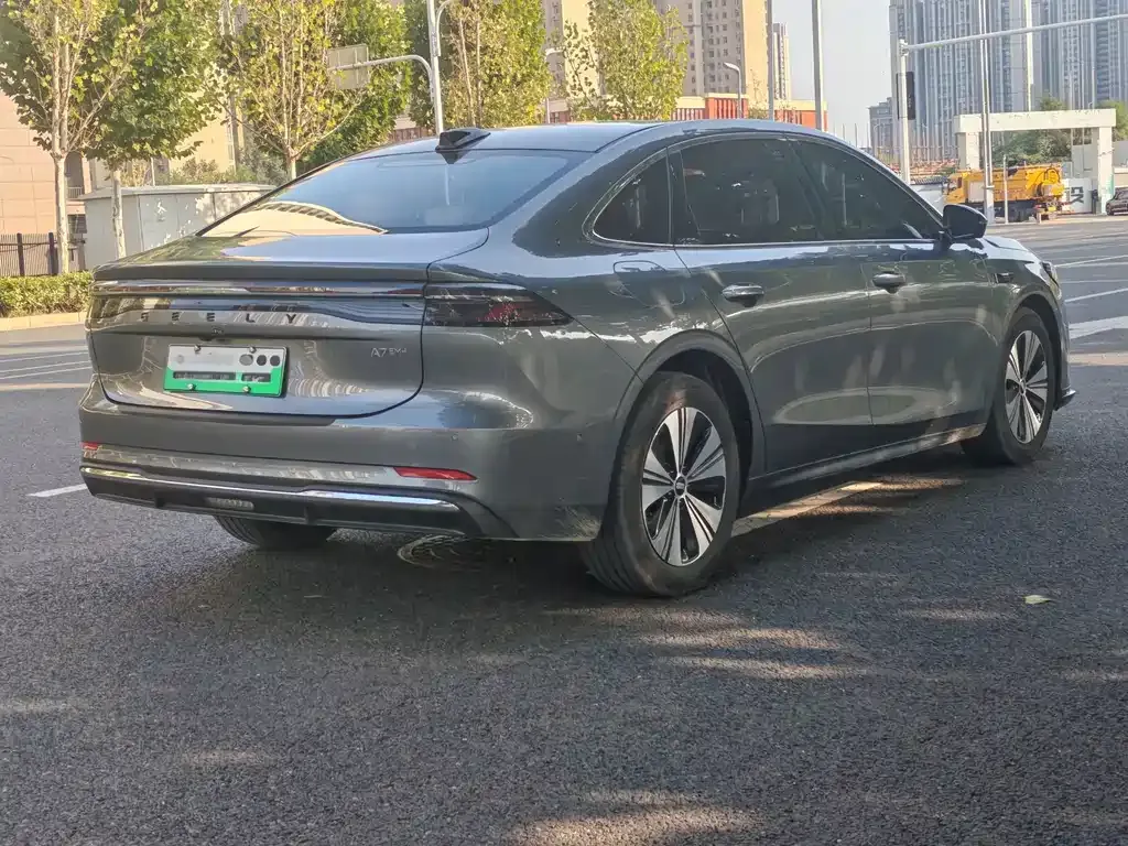 Geely Galaxy A7 EM — фото 7