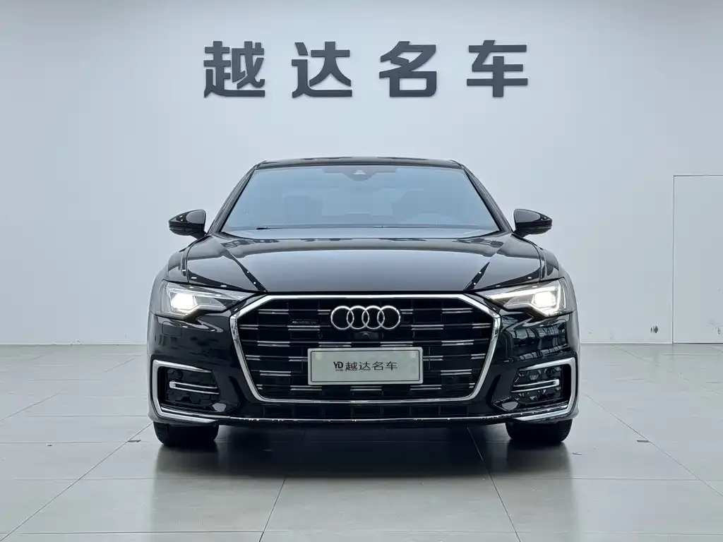 Audi A6L — фото 5