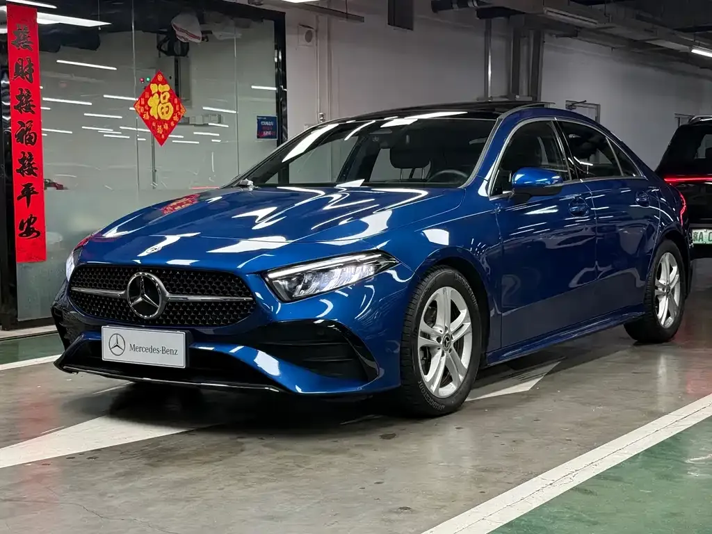 Mercedes-Benz A-Class — фото 1