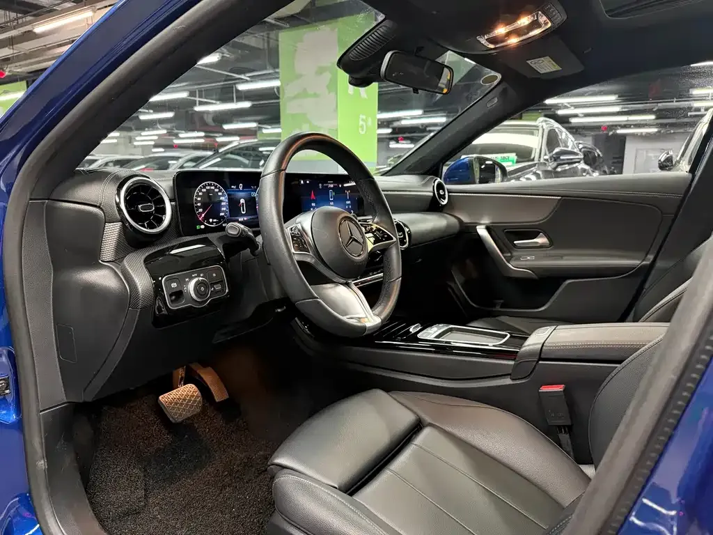 Mercedes-Benz A-Class — фото 3
