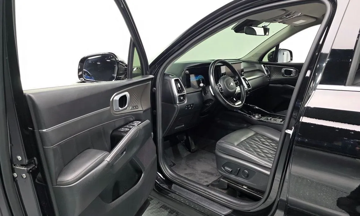 Kia Sorento — фото 10