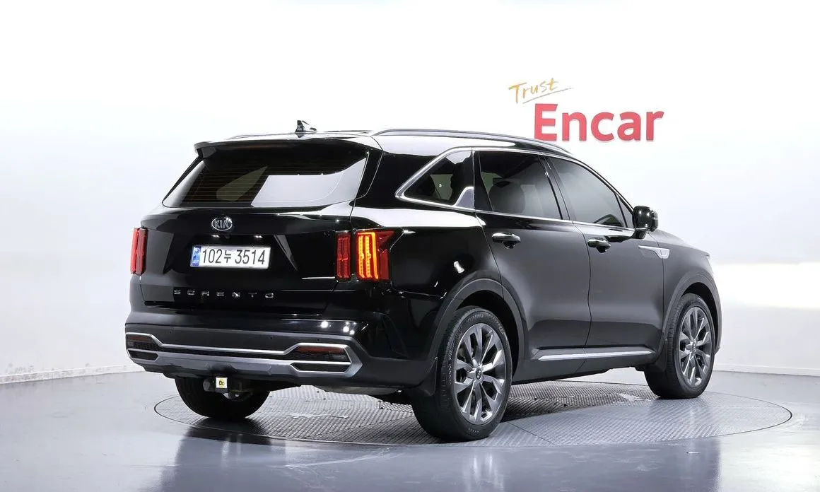 Kia Sorento — фото 7