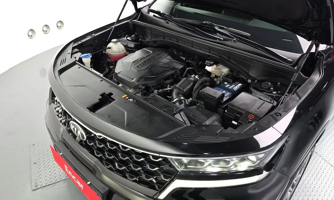 Kia Sorento — фото 6