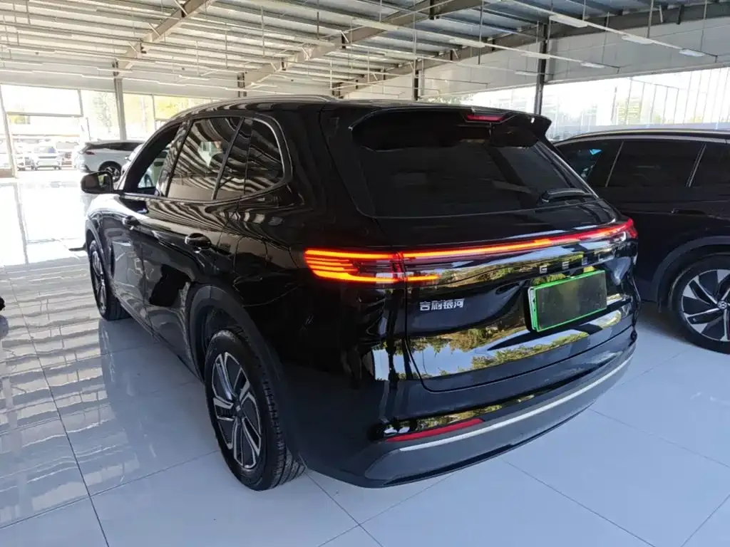 Geely Galaxy Xingjian 7 — фото 4