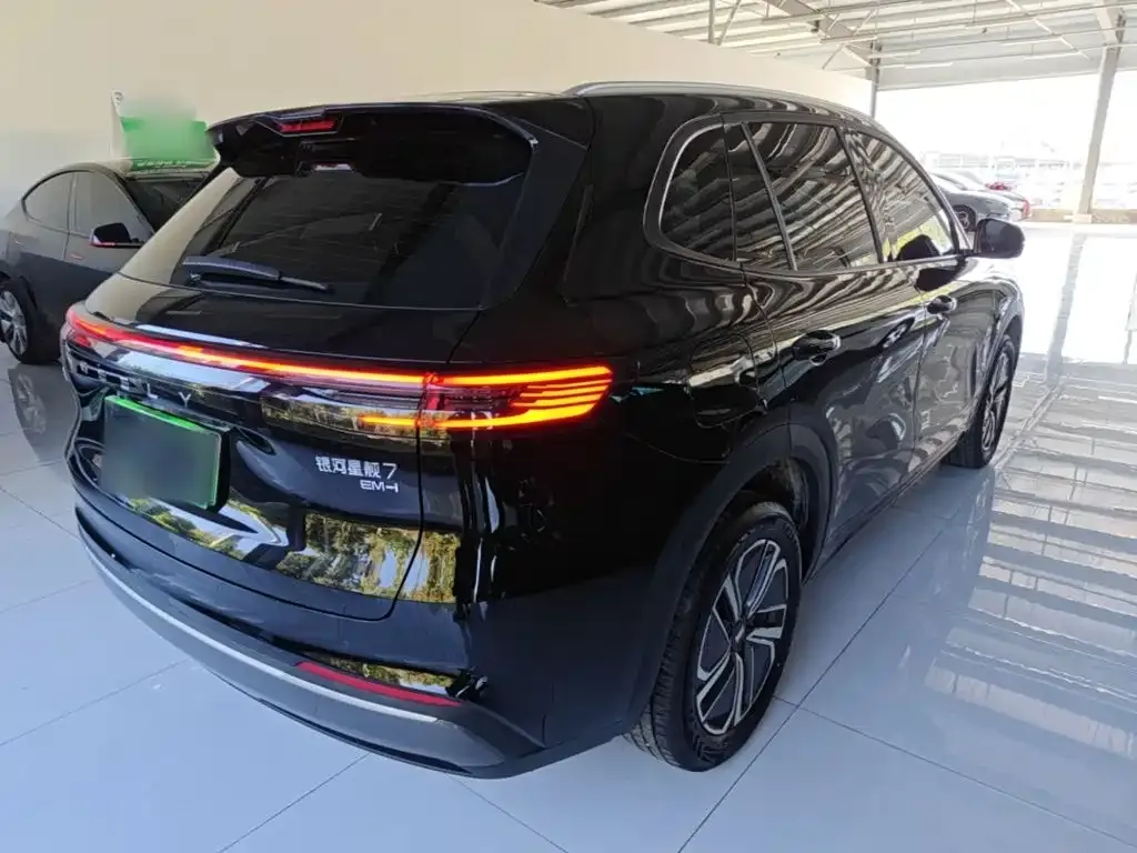 Geely Galaxy Xingjian 7 — фото 8