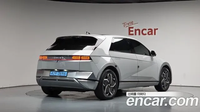 Hyundai Ioniq5 — фото 4