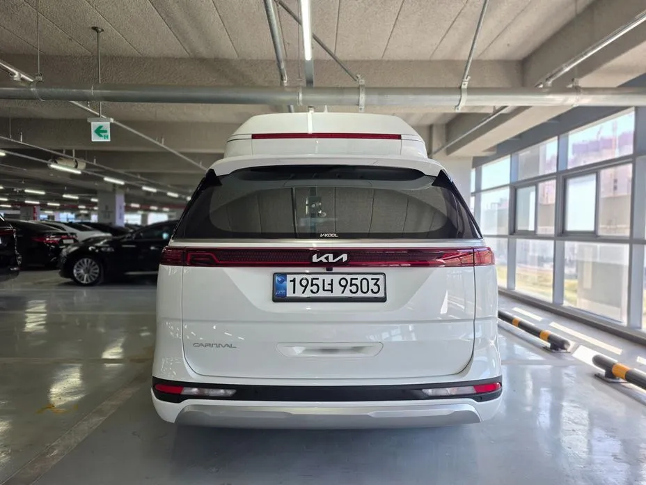 Kia Carnival — фото 8
