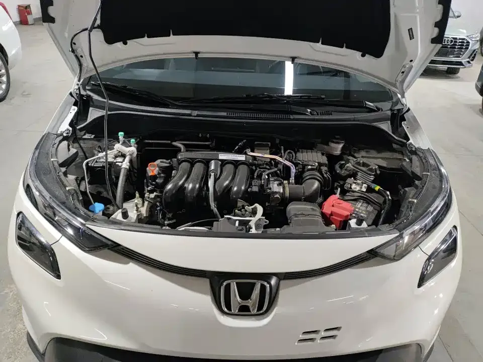 Honda Fit — фото 8
