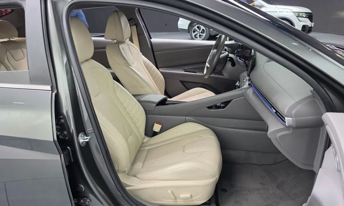 Hyundai AVANTE — фото 6