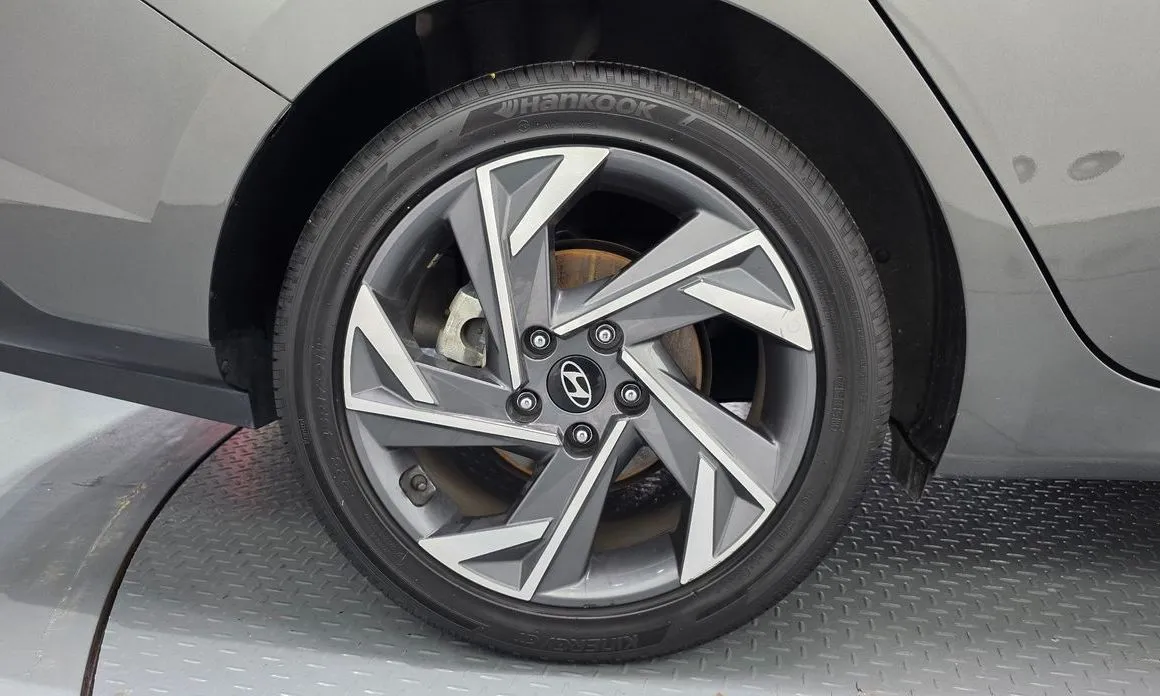 Hyundai AVANTE — фото 7