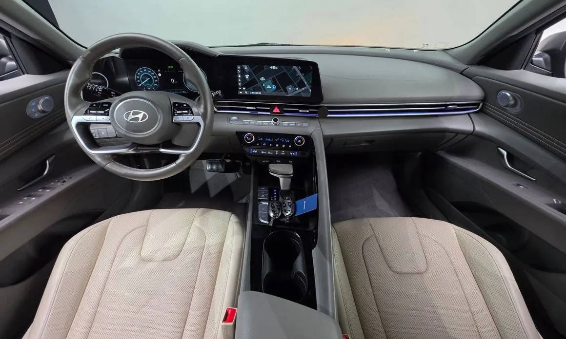 Hyundai AVANTE — фото 8