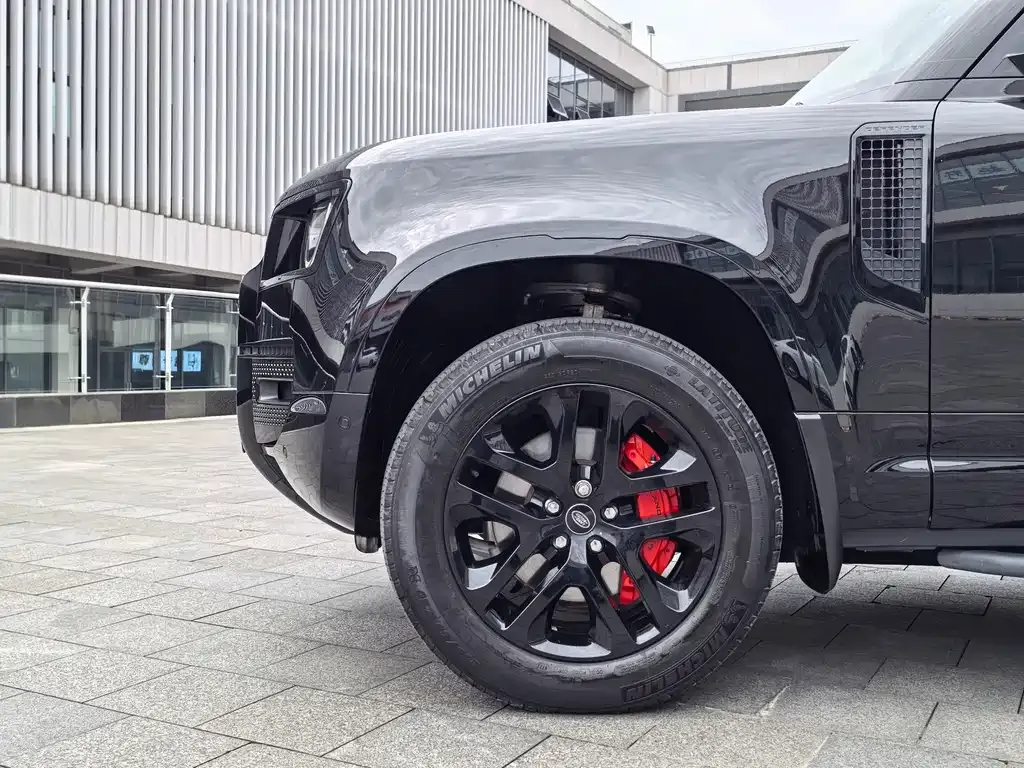 Land Rover Defender — фото 9