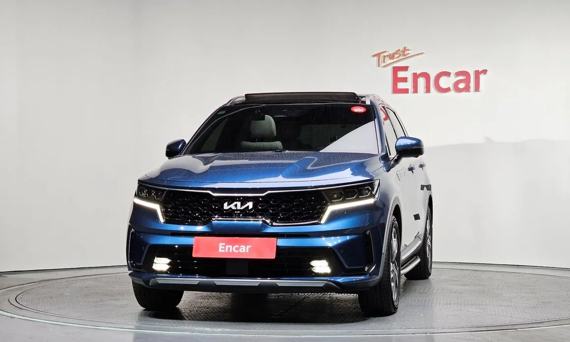Kia Sorento — фото 7