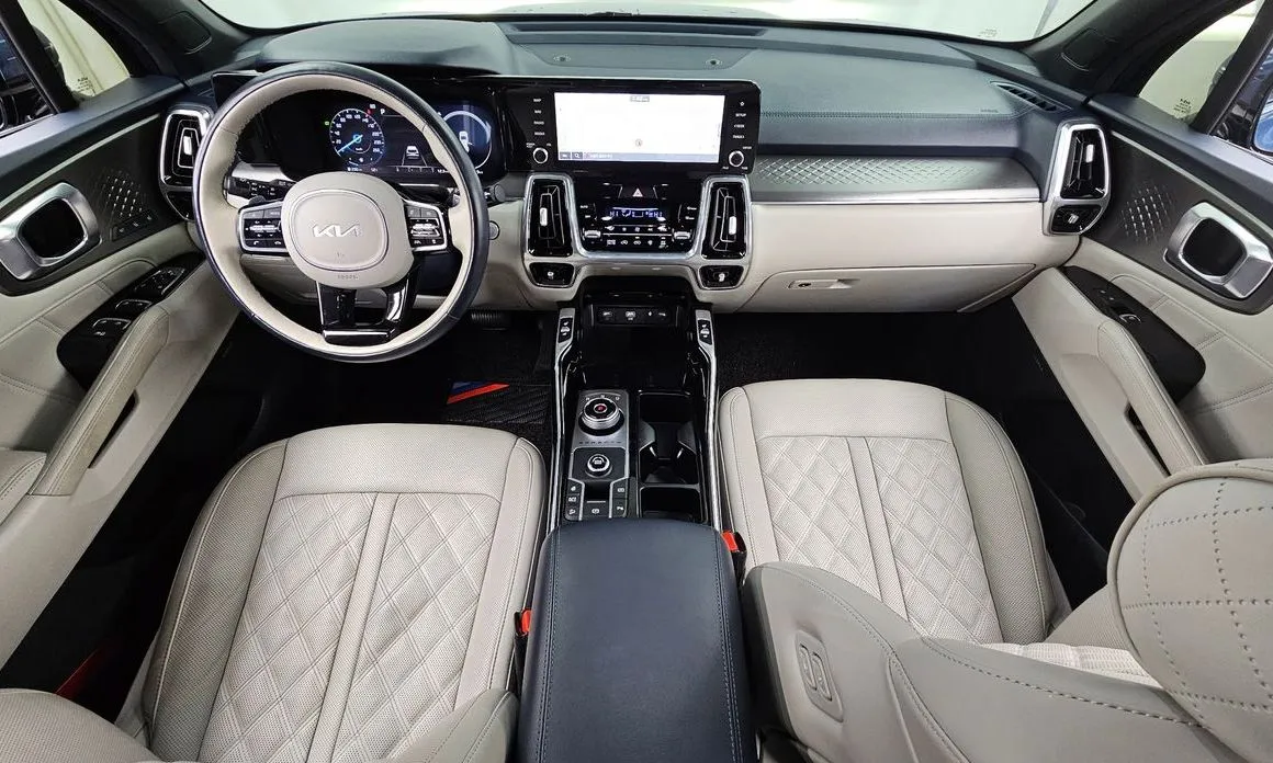 Kia Sorento — фото 5