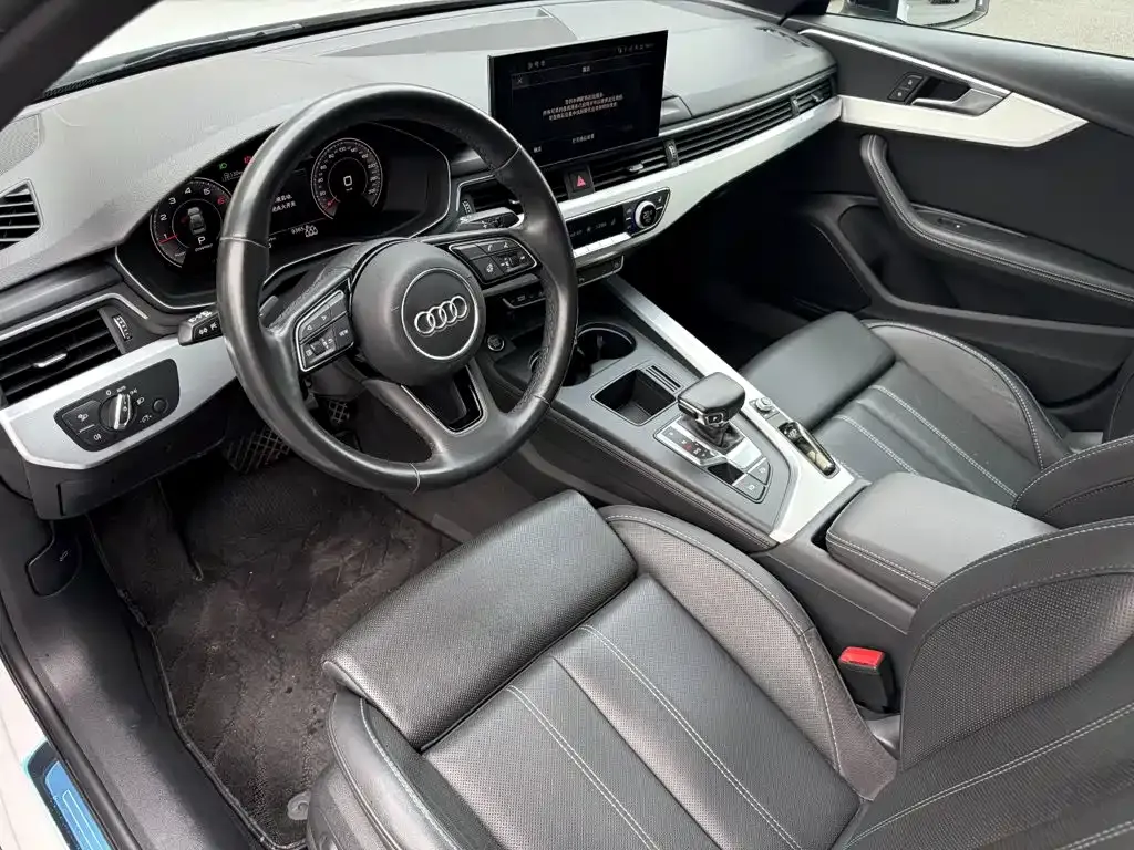 Audi A4L — фото 10