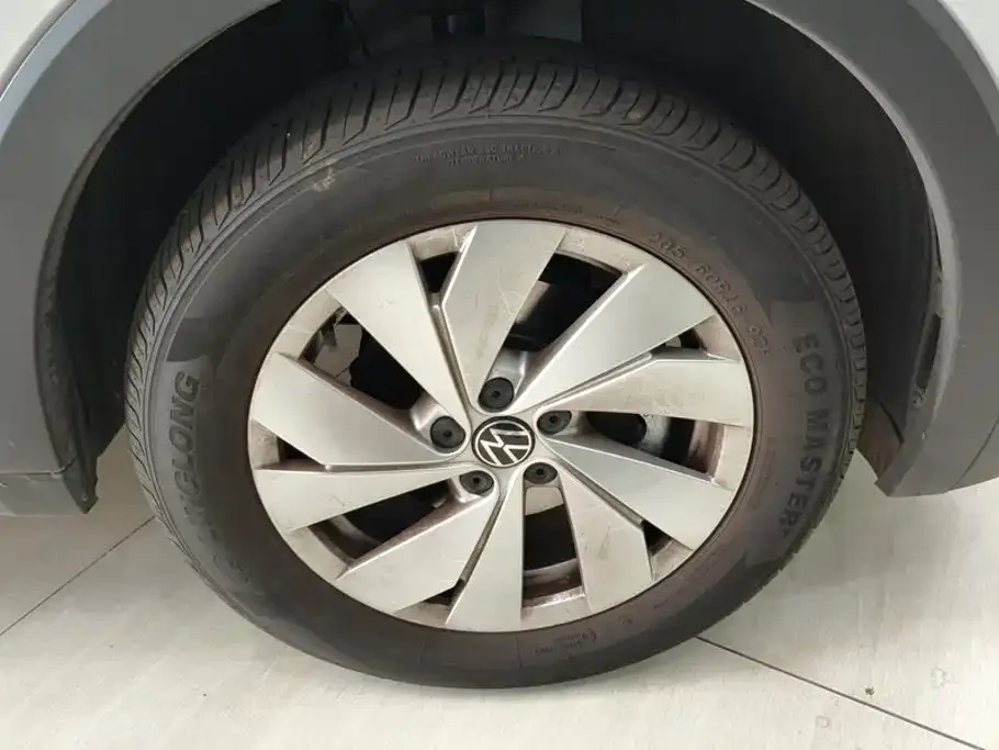 Volkswagen Tharu — фото 3