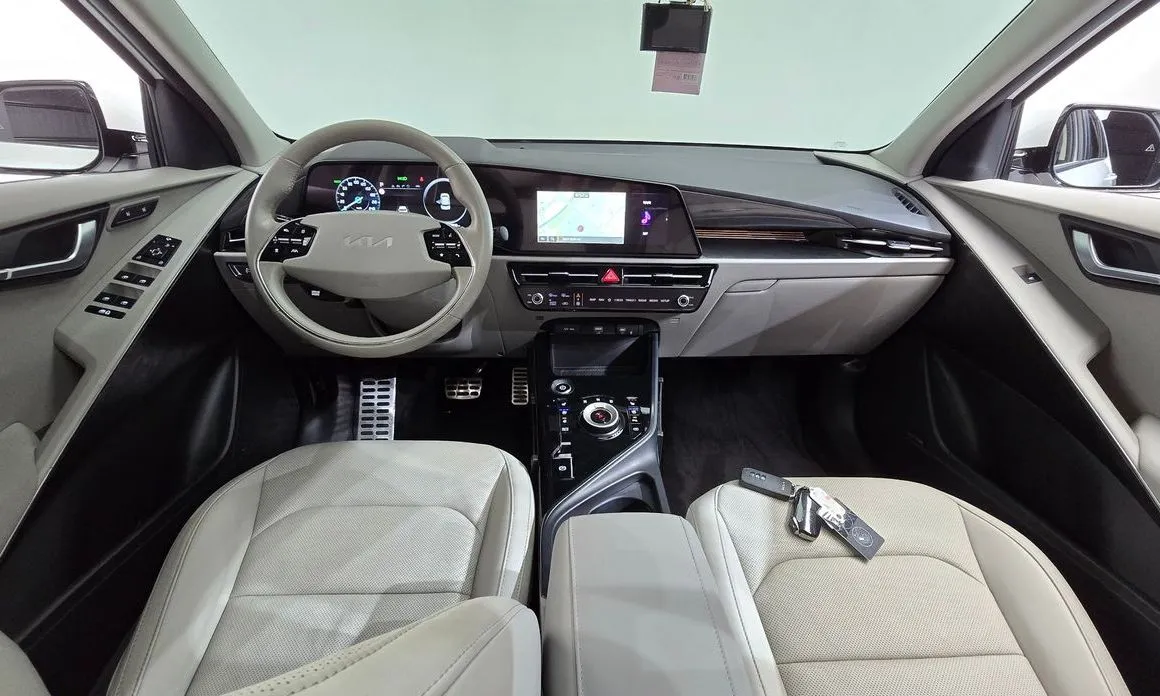 Kia Niro — фото 10